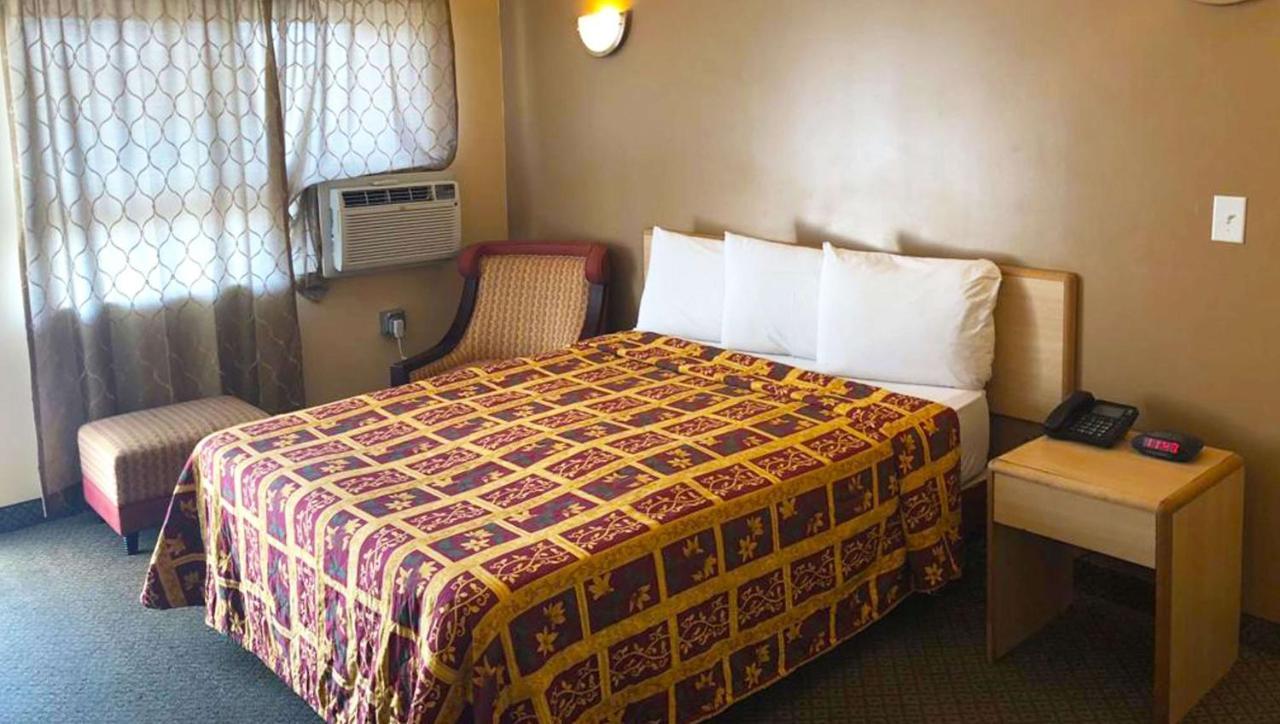 M Star Motel *