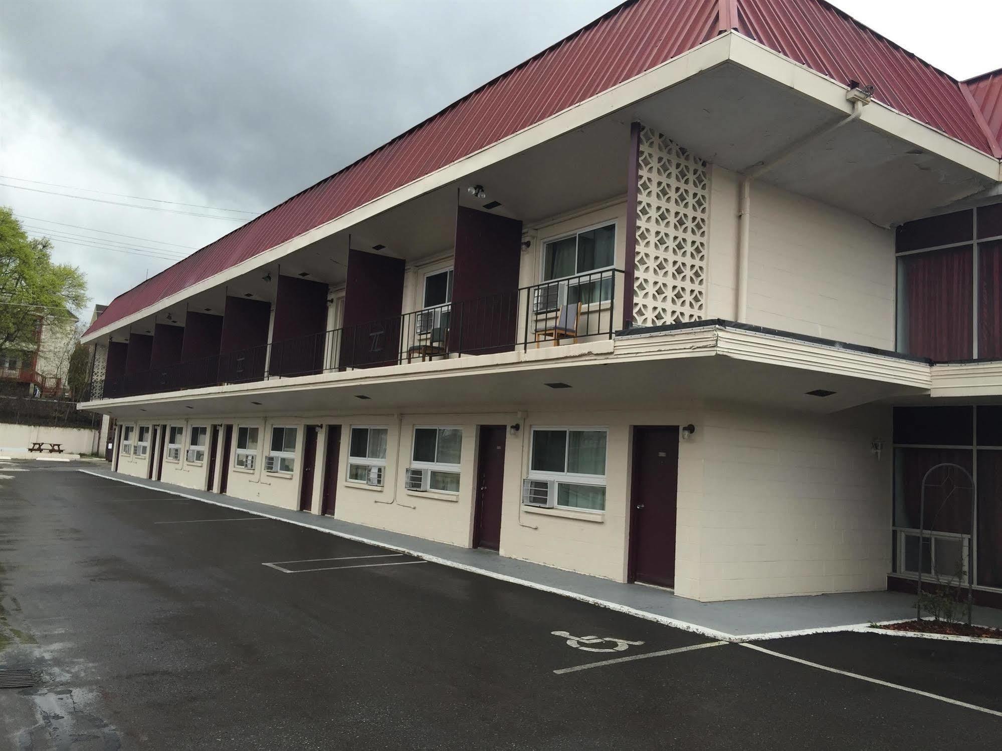 M Star Motel *